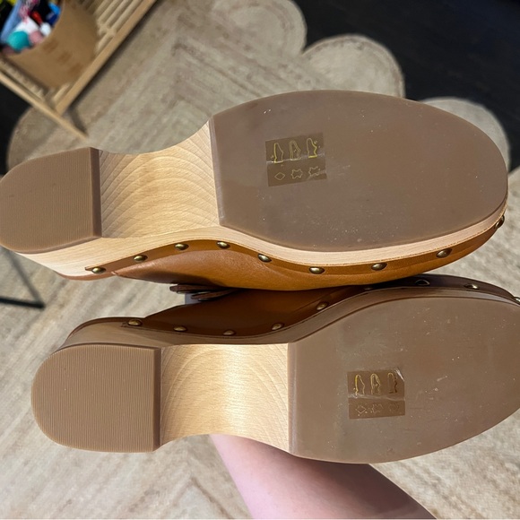 J.Crew Clogs - Picture 3 of 3